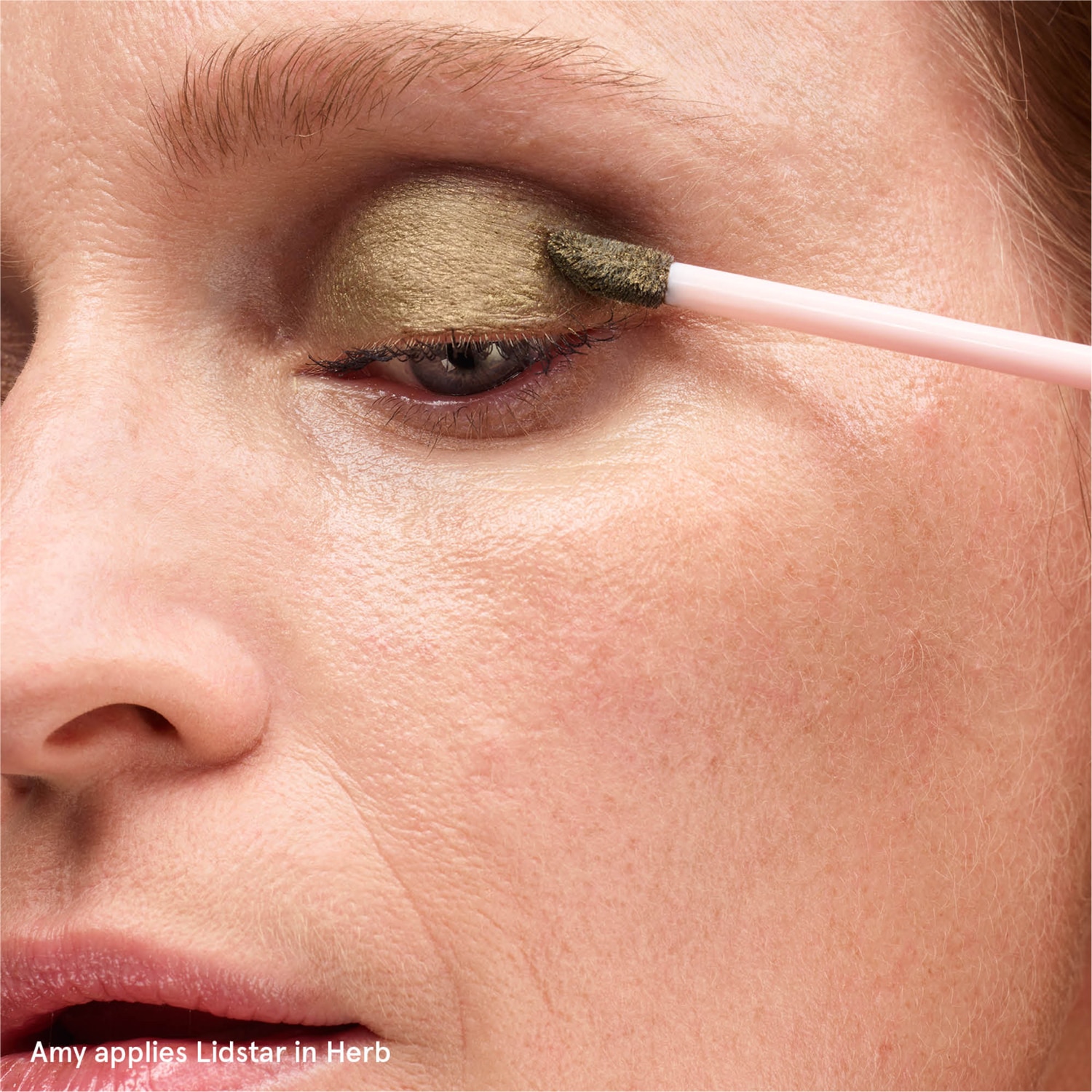 LIDSTAR LONG-WEARING SHIMMER CREAM EYESHADOW (SOMBRA DE OJOS)